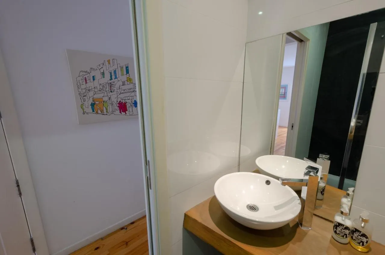 Central Lisbon Flat Near Avenida Διαμέρισμα
